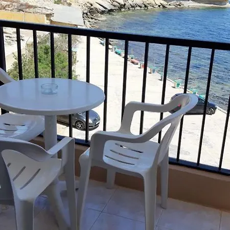 Marsalforn Seaview In A Quiet Area شقة *