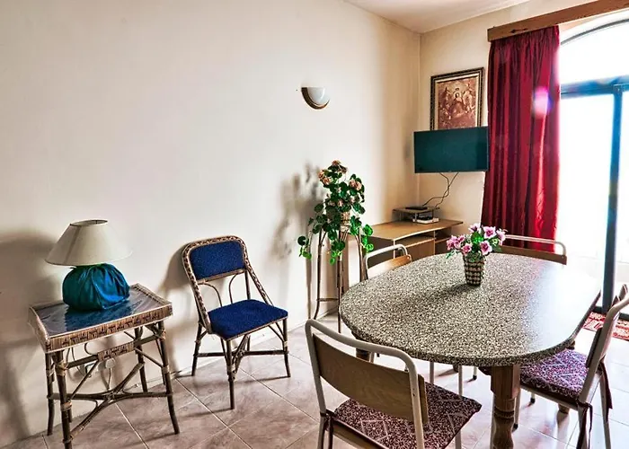 Marsalforn Seaview In A Quiet Area *